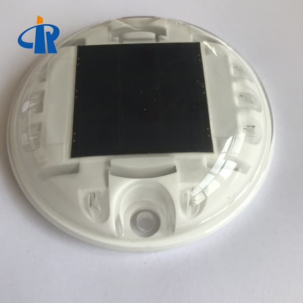 <h3>Constant Bright Led Solar Road Stud Factory In China-RUICHEN </h3>
